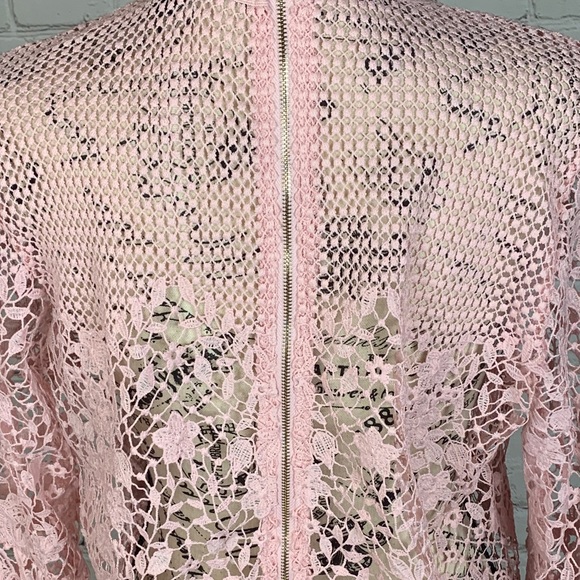Pink Laced BOLD Elements Top - Picture 4 of 5